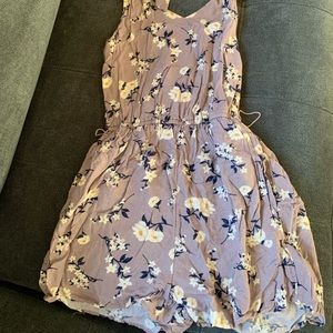 Light pink floral romper from American Eagle.